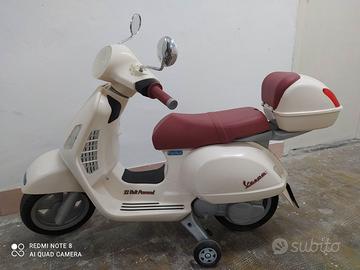 Vespa giocattolo Elettrica Peg Perego