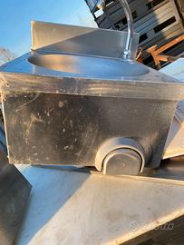 Lavelli con apertura a ginocchio