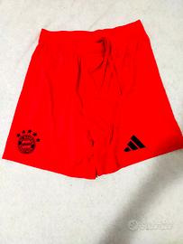 pantaloncini Bayern Munich rossi