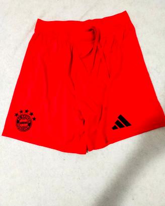 pantaloncini Bayern Munich rossi