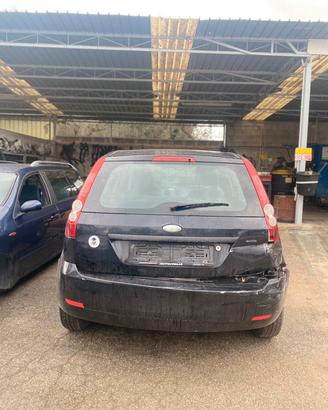 RICAMBI AUTO FORD FIESTA 2005