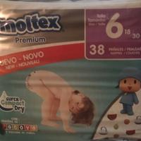 2 pacchi Pannolini taglia 6 + vasino 4 in 1