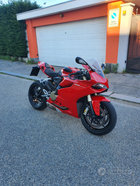 Ducati Panigale 1199 195cv