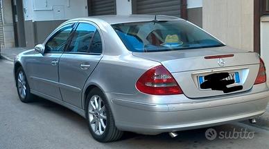 Mercedes classe e270 w211 iscritta asi