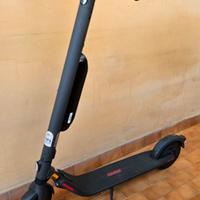 Monopattino Elettrico Segway E45E
