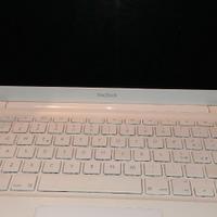 MacBook unibody white 2009