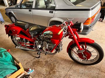 Moto Guzzi Falcone 500 - 1952