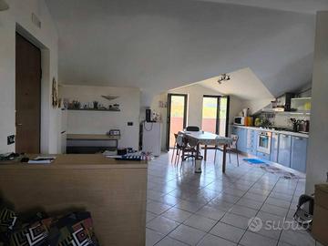 Appartamento di 100 m² con 3 locali a Giffoni Vall