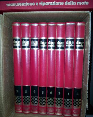 8 VOLUMI ENCICLOPEDIA ILLUSTRATA DELLA MOTO