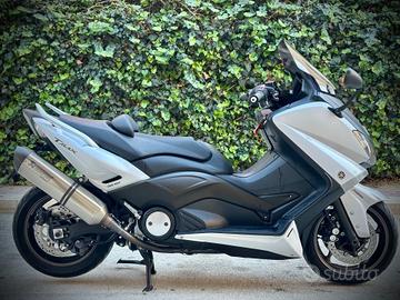 Yamaha T Max 530