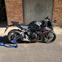 Honda CBR 650R e-clutch 35KW