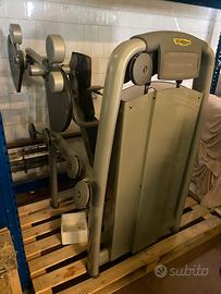 Vertical Traction Selection Technogym