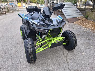 QUAD 125 R8 BLACK PORTAPACCHI DIETRO