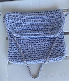 Pochette lilla nuova fatta a mano