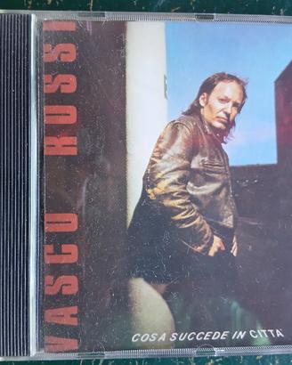 dvd  di Vasco rossi  Cosa succede in città 