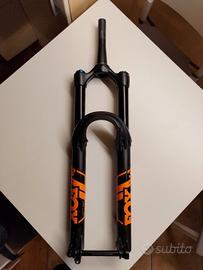 Forcella FOX 38 Performance Grip 170 mm 29"/27,5"