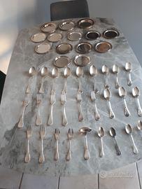 POSATE/PIATTINI ARGENTATI