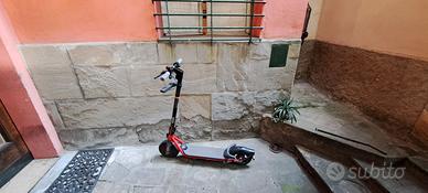 Monopattino elettrico NINEBOT (Segway)