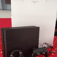 PLAY STATION 4 - 500 GB