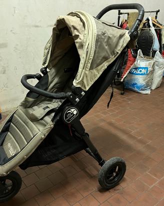 Trio marca Baby Jogger/Britax Rommer