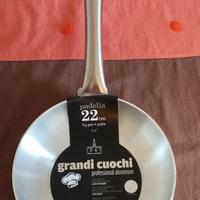 Padella in Alluminio 22 cm.