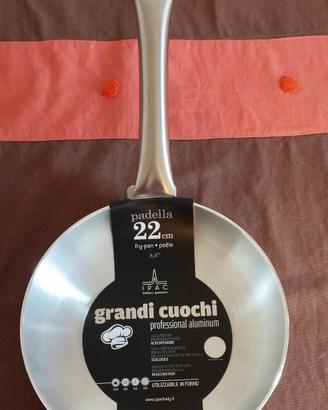 Padella in Alluminio 22 cm.