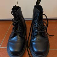 Dr Martens siz4 Eu37 - modello 6 buchi