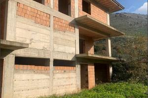 Stabile-Palazzo a Fondi