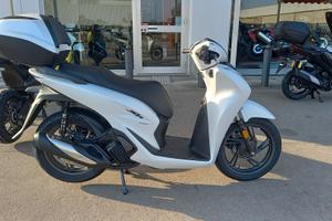 Honda SH 150 E 5+ tasso 0% 24 36 mesi