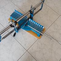Sega taglia cornici / battiscopa