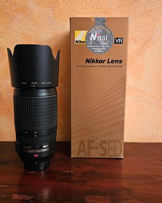 NIKON AF- S VR Zoom 70-300mm. f/4.5-5.6 G IF - ED