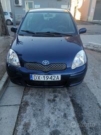 yaris 1000 benzina