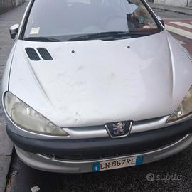 Peugeot  206 motore