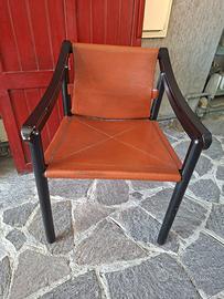 Sedia vintage in cuoio mod. 905, Vico Magistretti