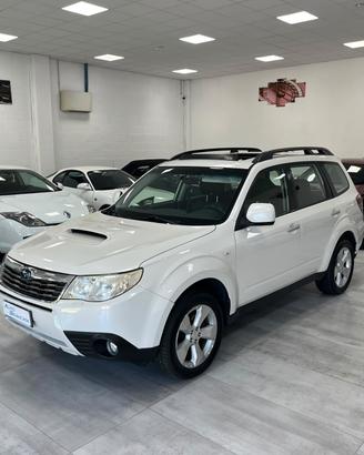 Subaru Forester 2.0d X 6mt