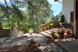 Villa singola immersa nel verde