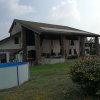 Cascinale con terreno e rustici