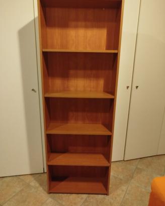 Libreria usata in legno