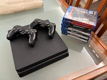 Playstation 4 slim