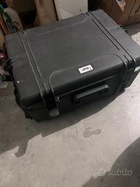 Case Rigida con Ruote.