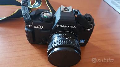 MACCHINA FOTOGRAFICA PRAKTICA