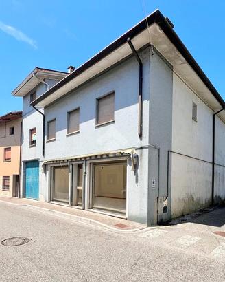 PORZIONE DI BIFAMILIARE A MUZZANA DEL TURGNANO