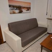 Comodo divano letto matrimoniale