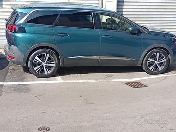 Peugeot 5008 anno 2017