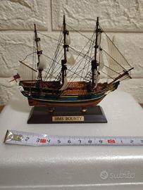 modellino galeone HMS BOUNTY