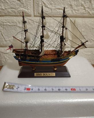 modellino galeone HMS BOUNTY