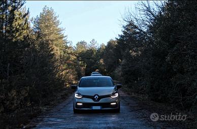 Renault Clio 4 (IV) RS Monaco Gp - serie numerata-