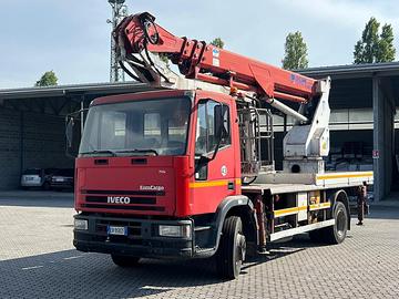 Iveco Eurocargo plataforma 28 metri