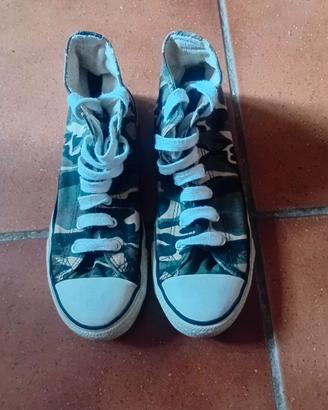 Sneakers alte estive mimetiche