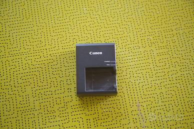Canon LC-E10 caricabatteria ORIGINALE per LP-E10